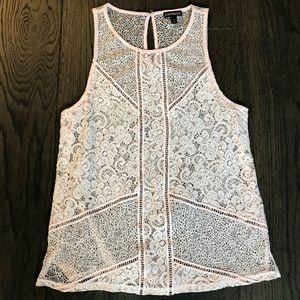 Express light pink lace top size Small